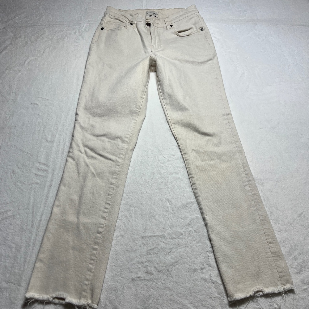 High Rise Cream Jeans - Picture 2 of 9
